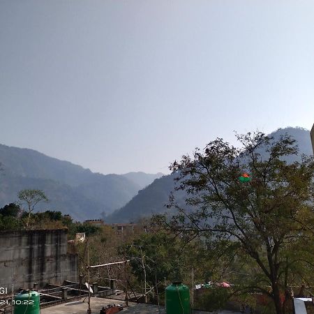Hotel Vishla Palace By Uttarakhand Hotel Hospitality Narendra Nagar Eksteriør billede
