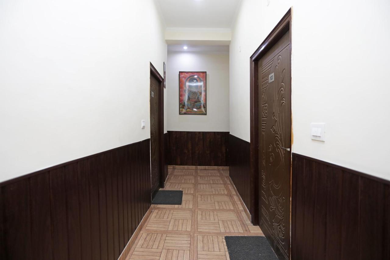 Hotel Vishla Palace By Uttarakhand Hotel Hospitality Narendra Nagar Eksteriør billede