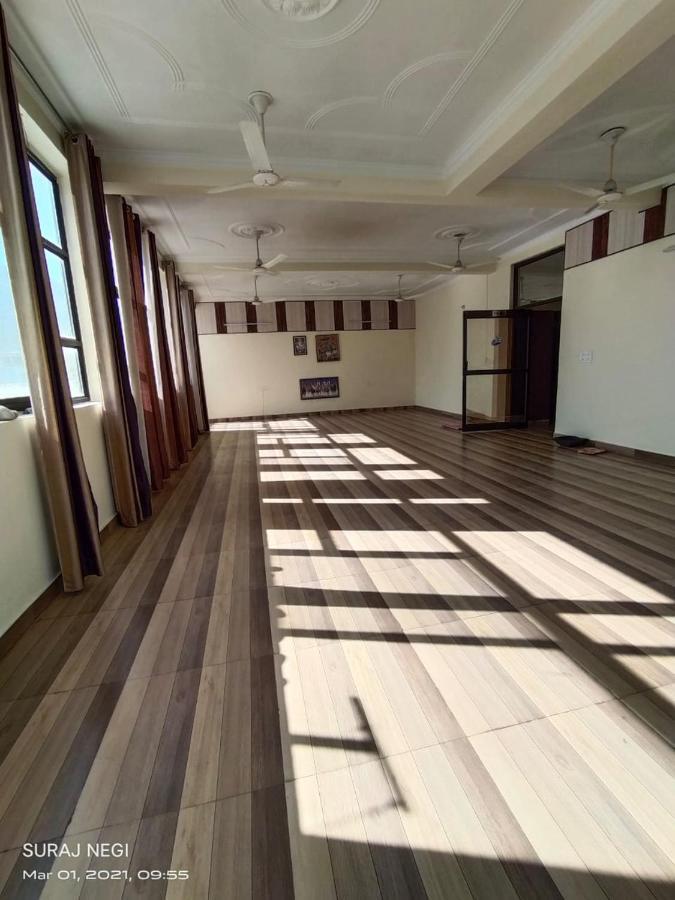 Hotel Vishla Palace By Uttarakhand Hotel Hospitality Narendra Nagar Eksteriør billede